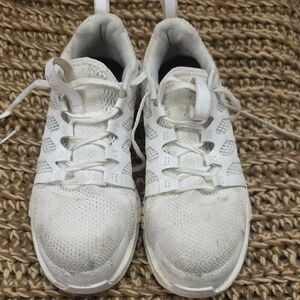 Reebok White Athletic Steel Toe Sneakers